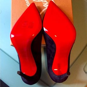 RED BOTTOMS BRAND NEW NEVER WORN MIDNIGHT BLUE VELOUR SUEDE MATERIAL AUTHENTIC